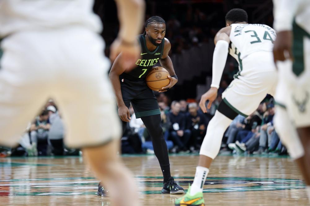 这位年轻球 这位年轻球