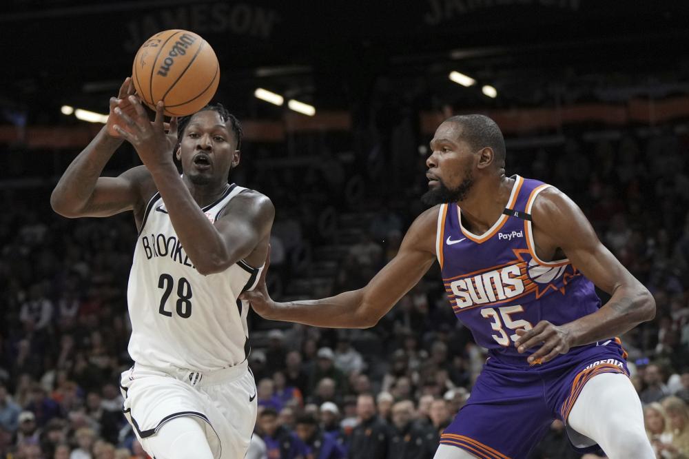 在防守方面 在防守方面