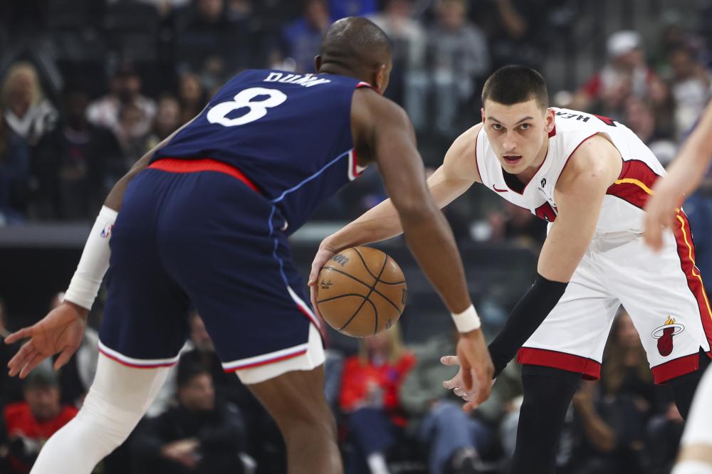 Here we go！罗马诺：森林签下尤文后卫萨沃纳，转会费1500万欧