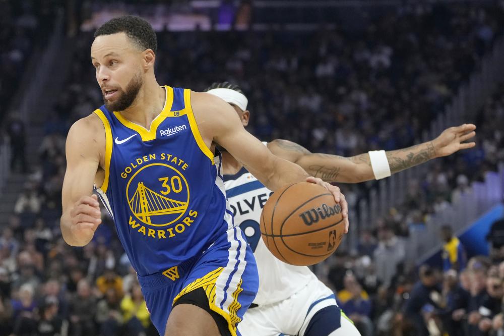 球迷：每个球员一离开曼联 就能发挥出高水准踢球