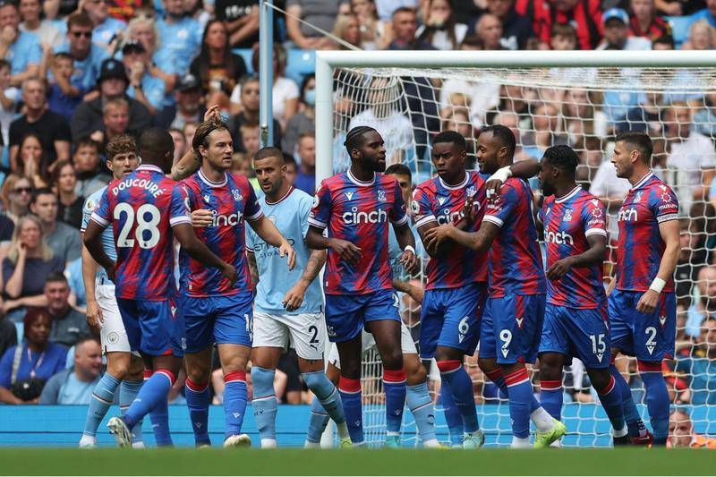 对他个人及 对他个人及