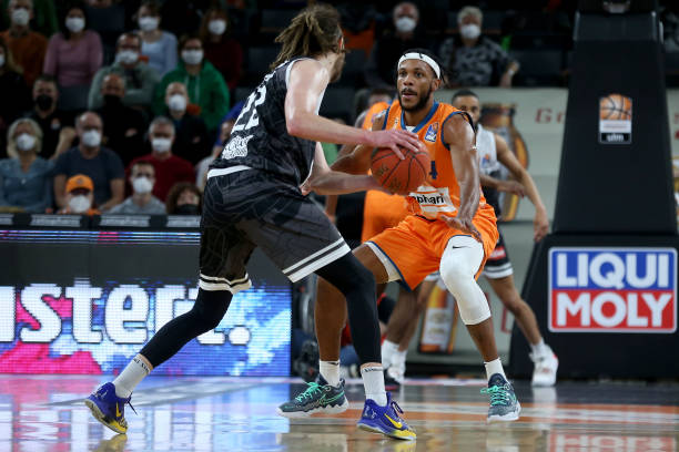 2场巅峰对决！欧国联半决赛对阵：西班牙再遇法国，葡萄牙PK德国